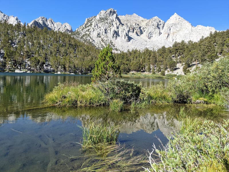 Beautiful views along the Kearsarge Trail from Onion Valley