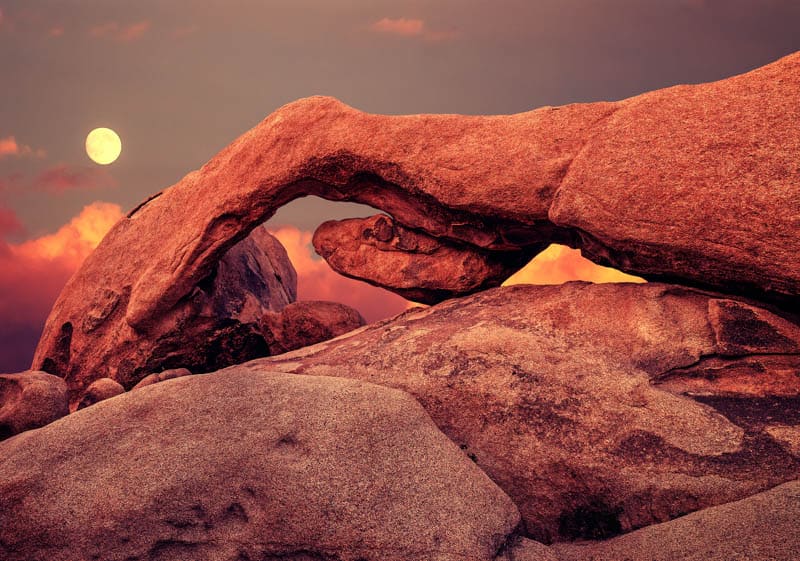 Arch Rock in Joshua Tree NP at moonrise