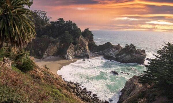 McWay Falls, Big Sur: How to Visit This Cool Waterfall by the Pacific Ocean!