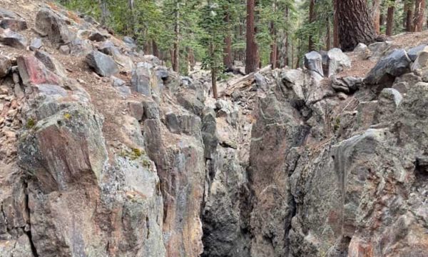 Visiting Earthquake Fault in Mammoth Lakes, California