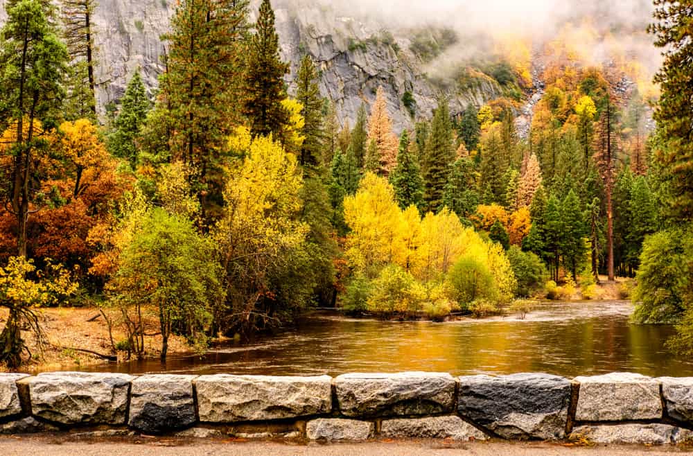 Fall colors in Yosemite Valley, California