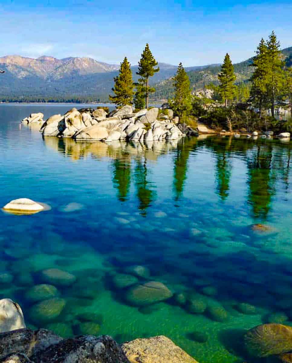 Lake Tahoe straddles California and Nevada